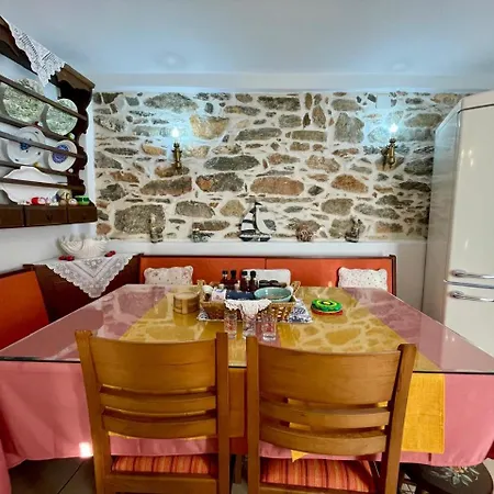 Cycladic House With Aegean Sea View Aiyiáli